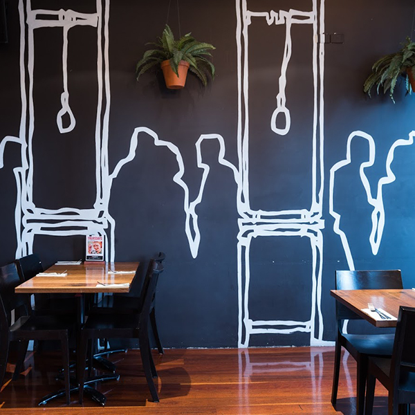 beer-deluxe-hawthorn-room-diningroom-gallery-2